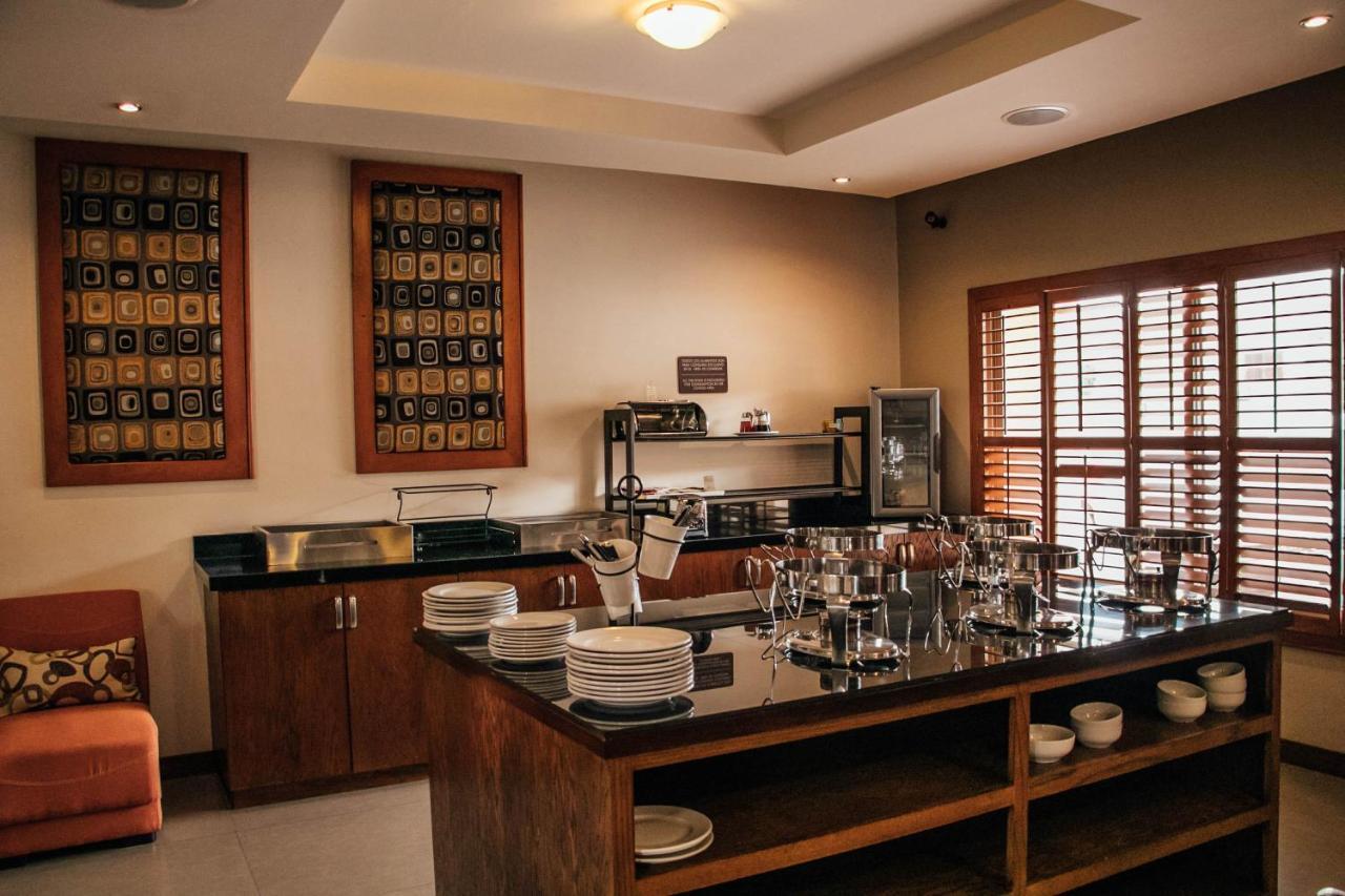 Best Western Cumbres Inn Cd. Cuauhtemoc المظهر الخارجي الصورة